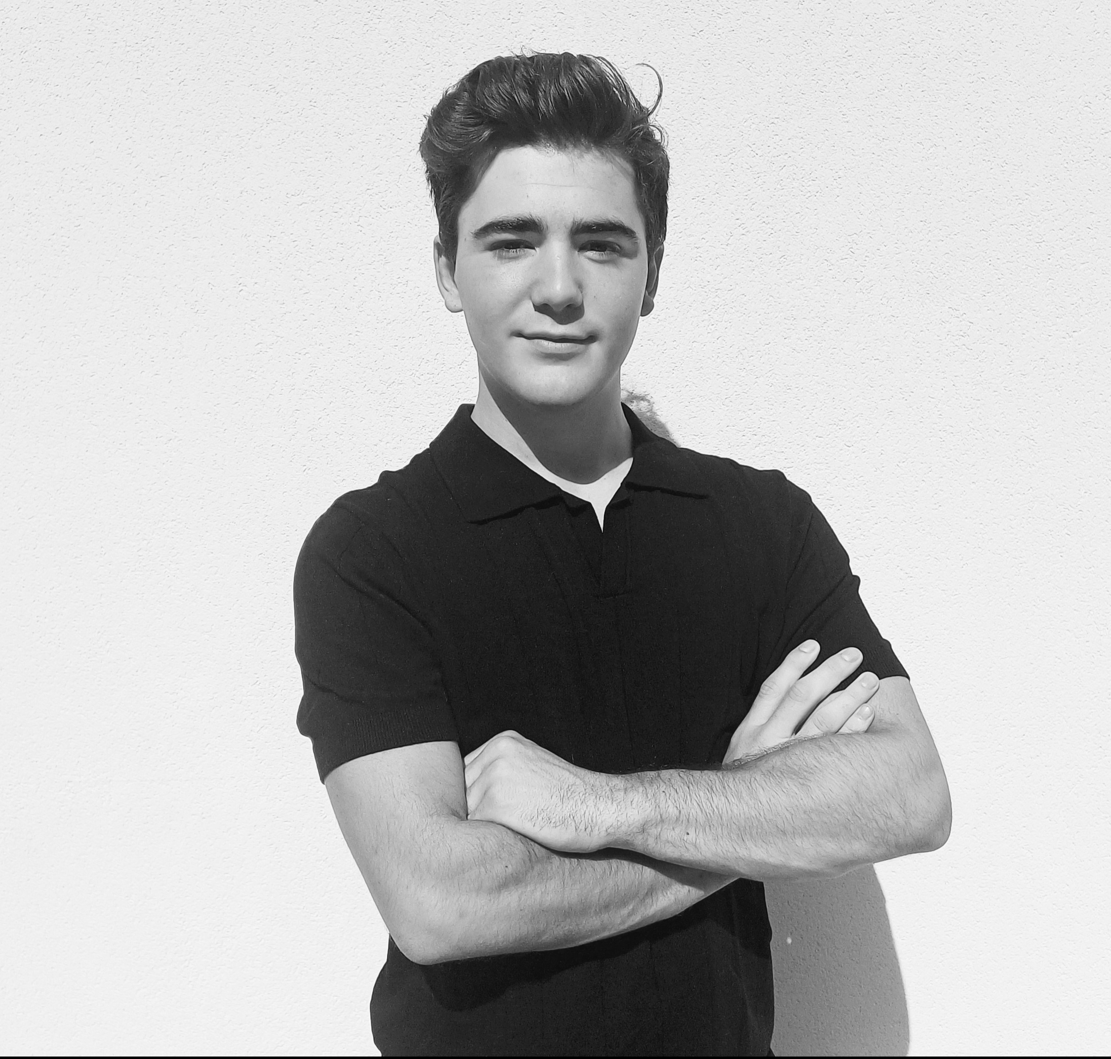 Luca Bertani, massaggiatore professionista che opera principalmente a Delebio, paese in Lombardia a due passi dal Lago di Como